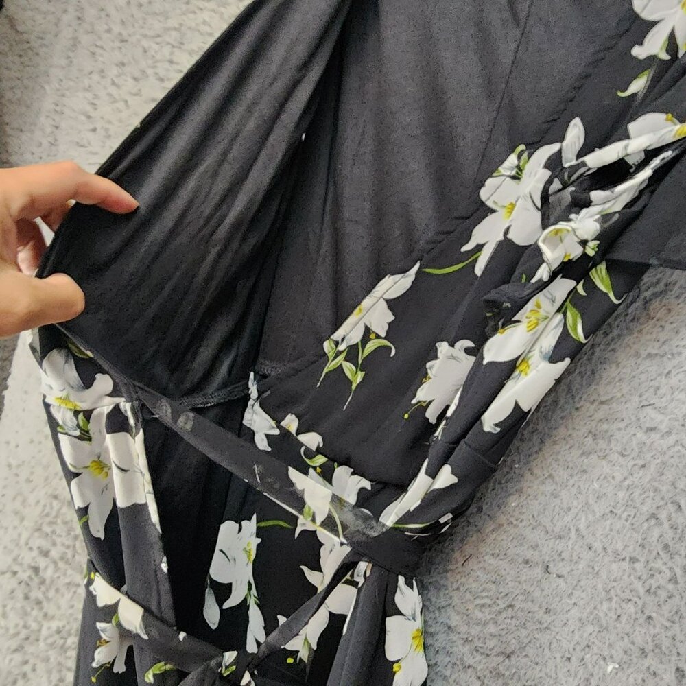 Alloy Apparel Dress Womens Large Bella Black White Floral V Neck Wrap Midi - Picture 8 of 10